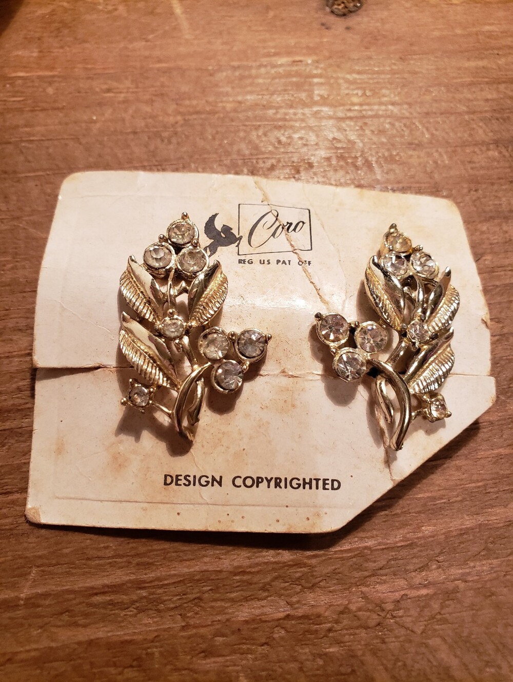 Vintage Coro Gold With Clear Sets Clip Earrings